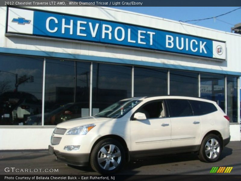 White Diamond Tricoat / Light Gray/Ebony 2012 Chevrolet Traverse LTZ AWD