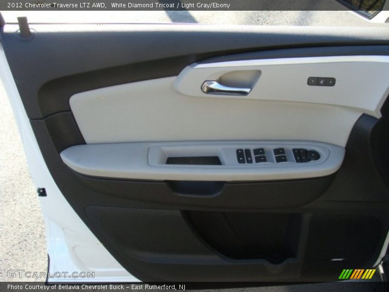 White Diamond Tricoat / Light Gray/Ebony 2012 Chevrolet Traverse LTZ AWD