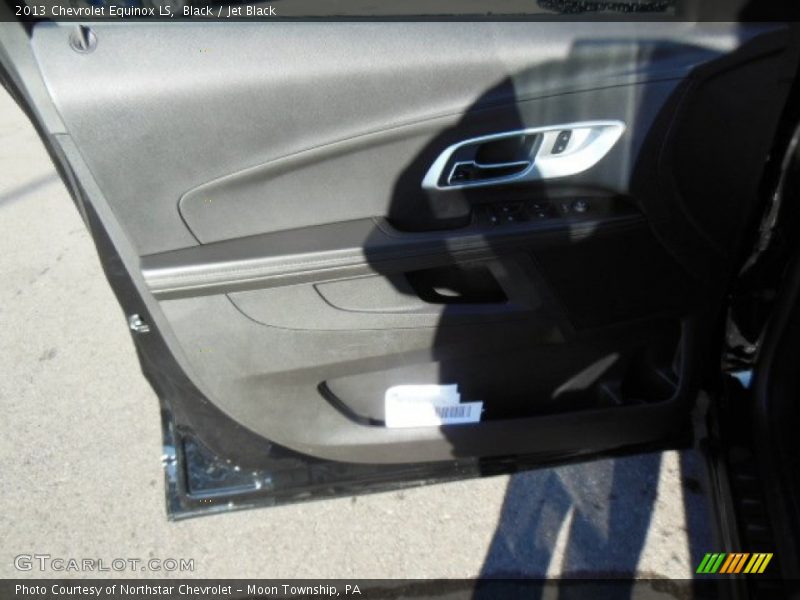 Black / Jet Black 2013 Chevrolet Equinox LS