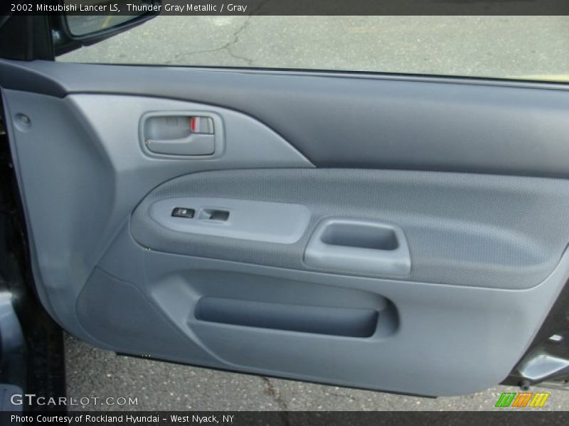 Thunder Gray Metallic / Gray 2002 Mitsubishi Lancer LS