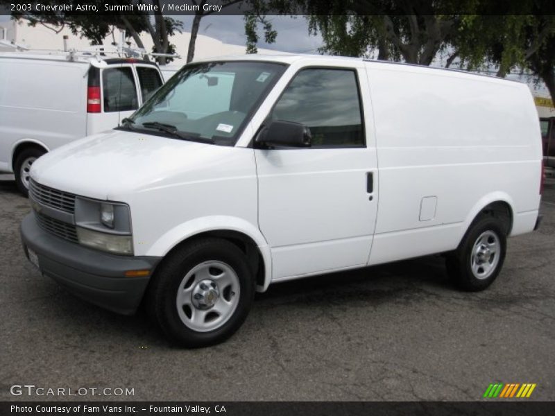 Summit White / Medium Gray 2003 Chevrolet Astro