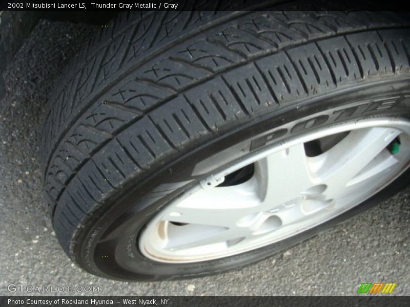 Thunder Gray Metallic / Gray 2002 Mitsubishi Lancer LS