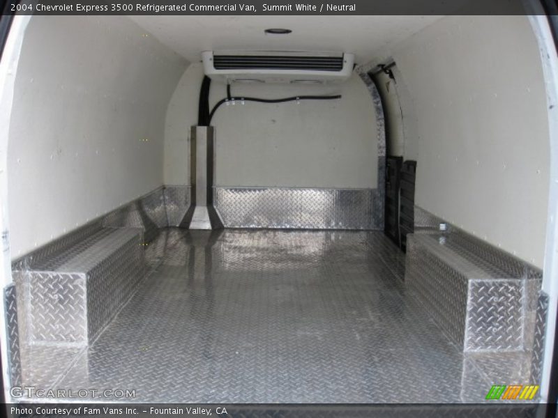 2004 Express 3500 Refrigerated Commercial Van Trunk