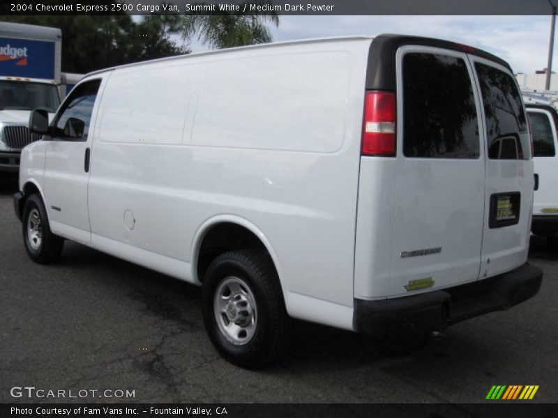 2004 Chevrolet Express 2500 Cargo Van in Summit White Photo No