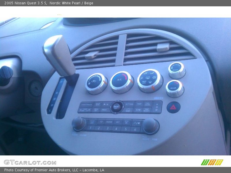 Nordic White Pearl / Beige 2005 Nissan Quest 3.5 S