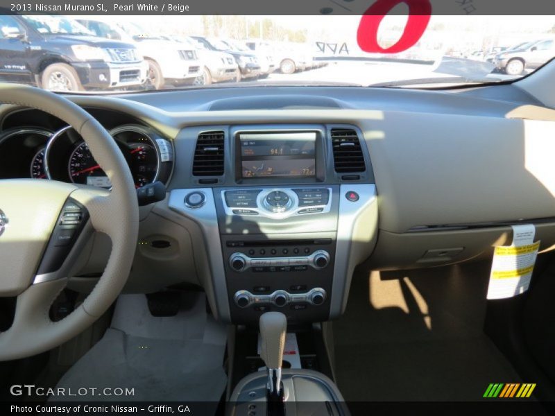 Pearl White / Beige 2013 Nissan Murano SL