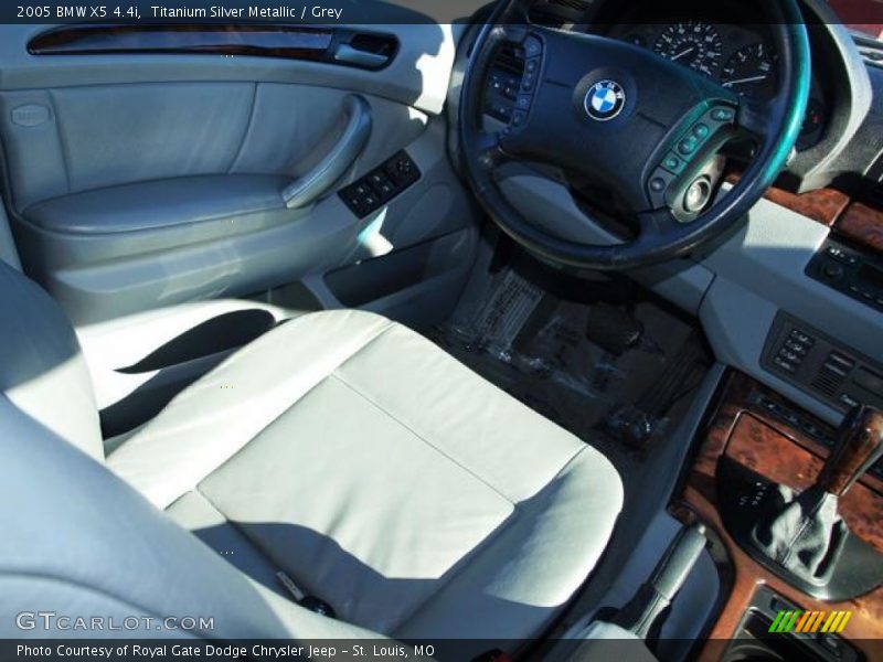 Titanium Silver Metallic / Grey 2005 BMW X5 4.4i