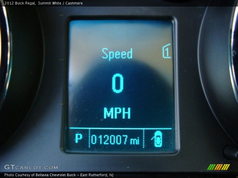 Summit White / Cashmere 2012 Buick Regal
