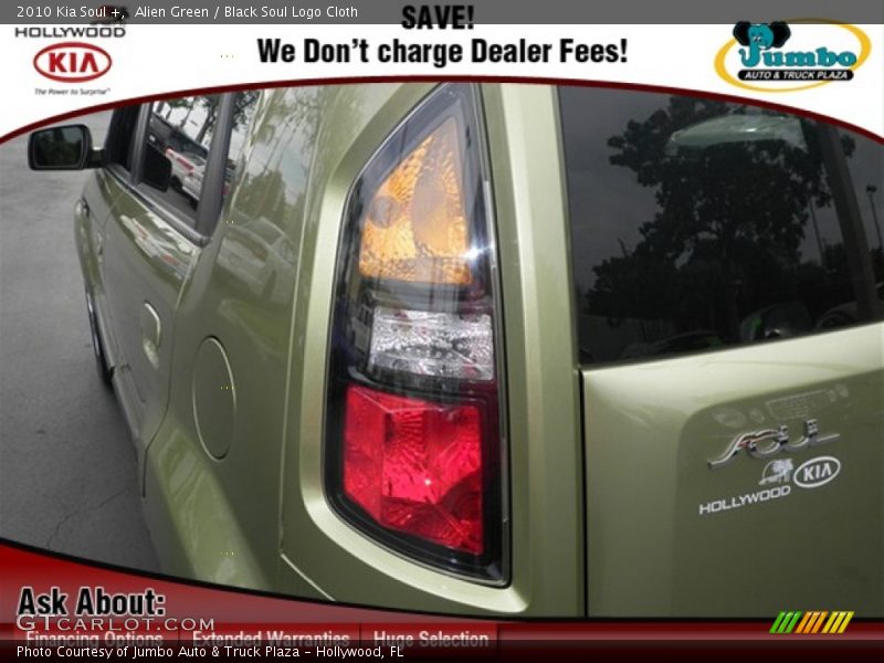 Alien Green / Black Soul Logo Cloth 2010 Kia Soul +