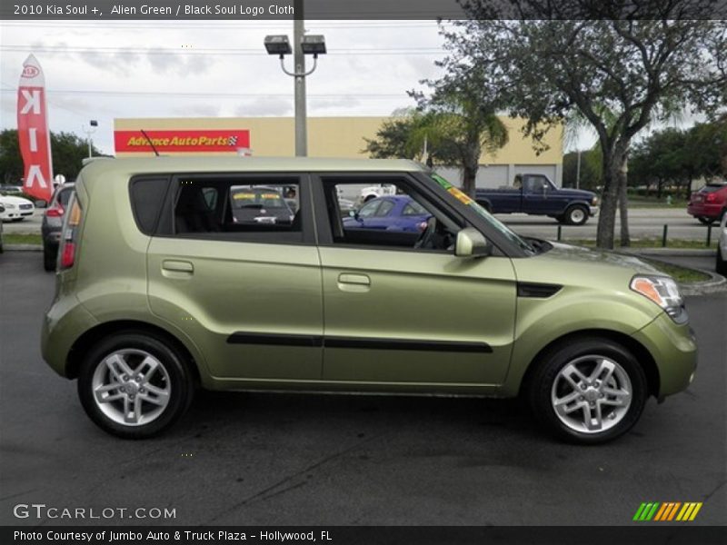 Alien Green / Black Soul Logo Cloth 2010 Kia Soul +