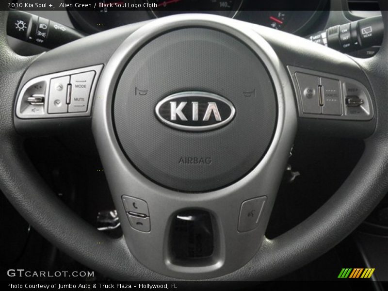 Alien Green / Black Soul Logo Cloth 2010 Kia Soul +