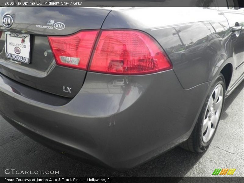 Midnight Gray / Gray 2009 Kia Optima EX