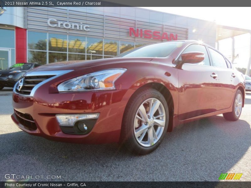 Cayenne Red / Charcoal 2013 Nissan Altima 2.5 SL