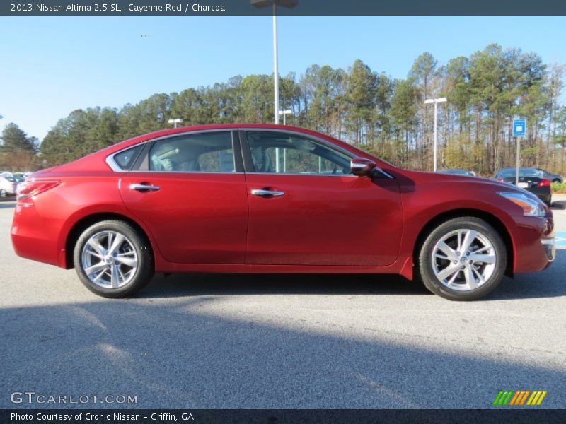 Cayenne Red / Charcoal 2013 Nissan Altima 2.5 SL