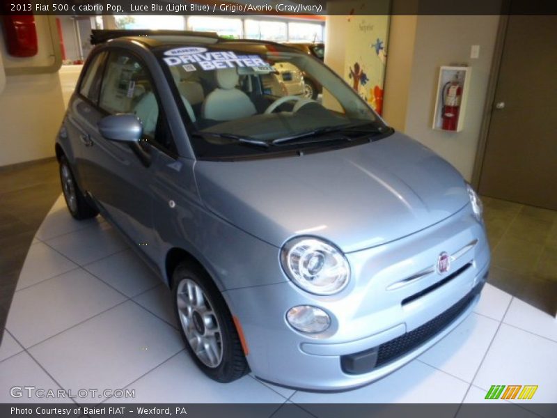 Luce Blu (Light Blue) / Grigio/Avorio (Gray/Ivory) 2013 Fiat 500 c cabrio Pop