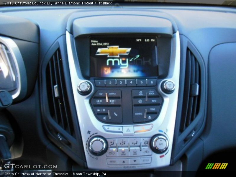 White Diamond Tricoat / Jet Black 2013 Chevrolet Equinox LT
