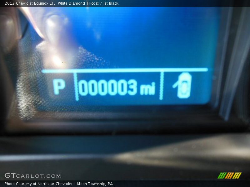 White Diamond Tricoat / Jet Black 2013 Chevrolet Equinox LT