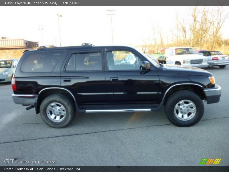 Black / Oak 1999 Toyota 4Runner SR5 4x4