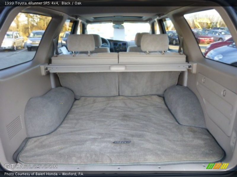 Black / Oak 1999 Toyota 4Runner SR5 4x4