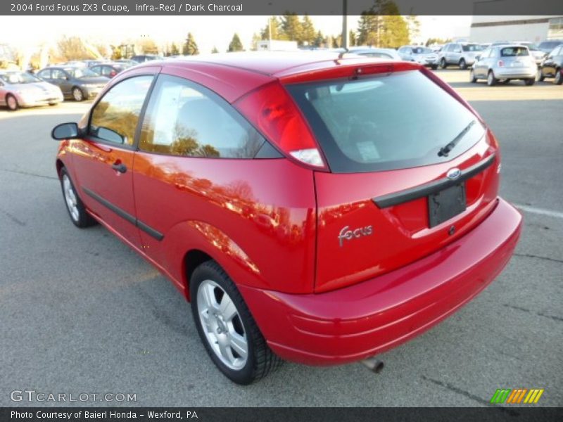 Infra-Red / Dark Charcoal 2004 Ford Focus ZX3 Coupe