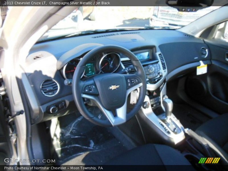 Champagne Silver Metallic / Jet Black 2013 Chevrolet Cruze LT