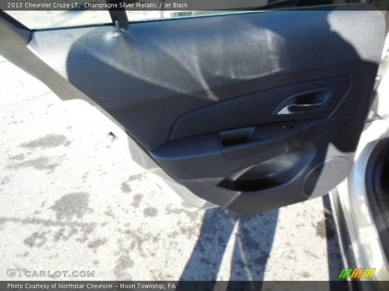 Champagne Silver Metallic / Jet Black 2013 Chevrolet Cruze LT