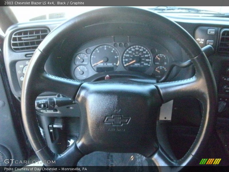 Black / Graphite 2003 Chevrolet Blazer LS 4x4