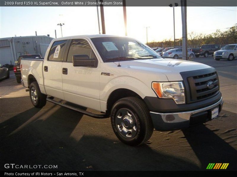 Oxford White / Stone/Medium Stone 2009 Ford F150 XL SuperCrew