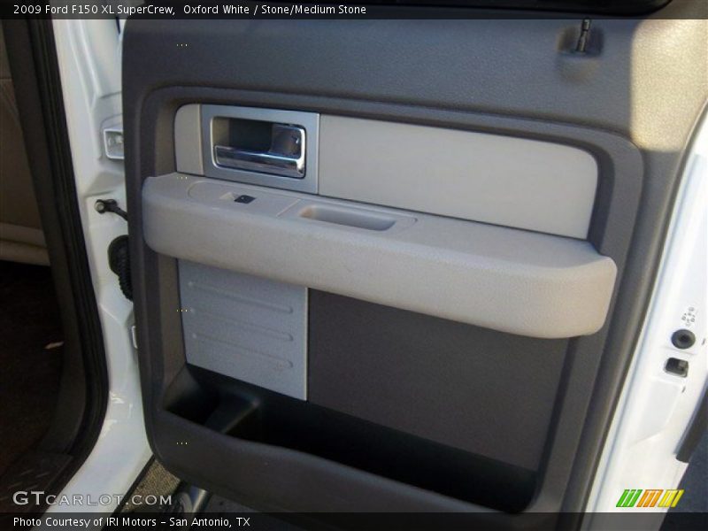 Oxford White / Stone/Medium Stone 2009 Ford F150 XL SuperCrew