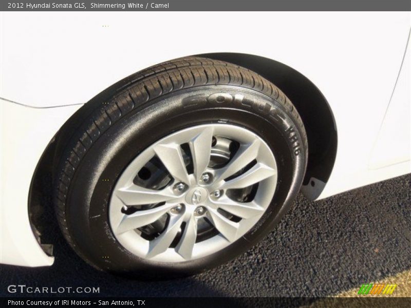 Shimmering White / Camel 2012 Hyundai Sonata GLS