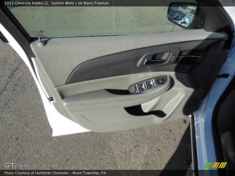 Summit White / Jet Black/Titanium 2013 Chevrolet Malibu LS
