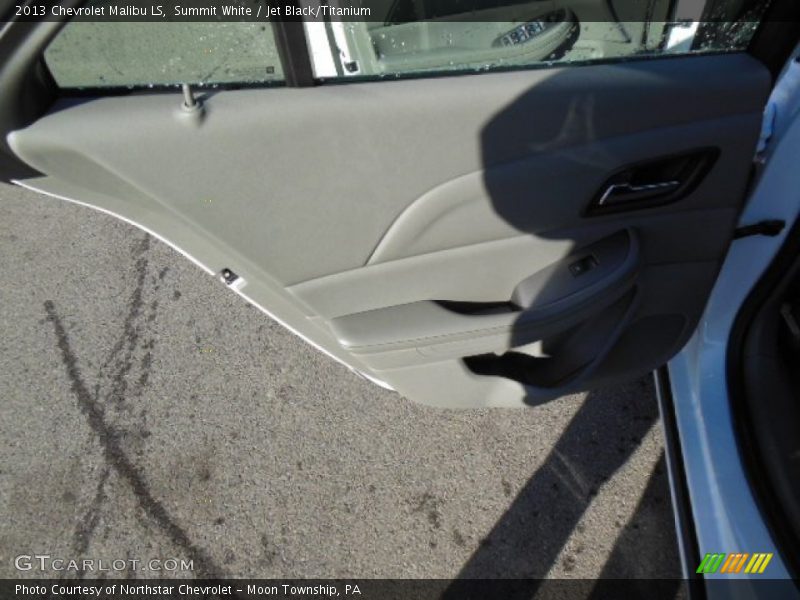 Summit White / Jet Black/Titanium 2013 Chevrolet Malibu LS