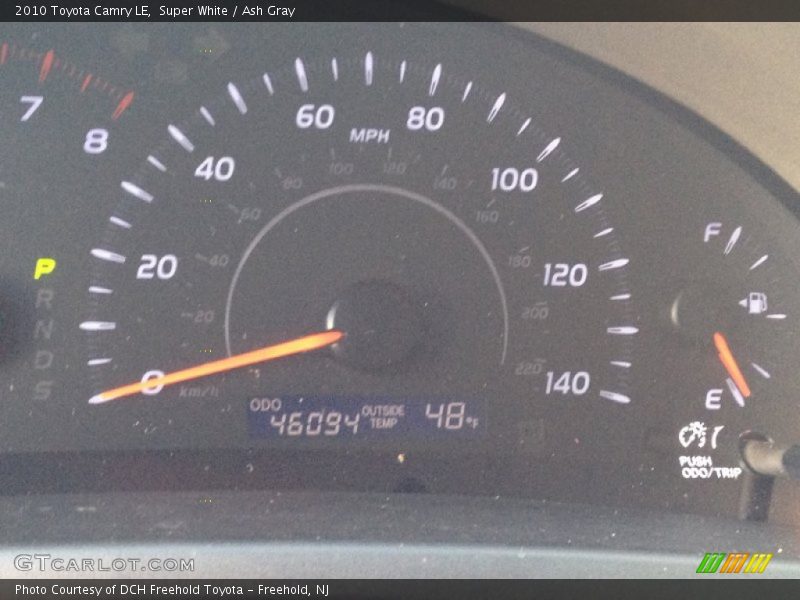 Super White / Ash Gray 2010 Toyota Camry LE