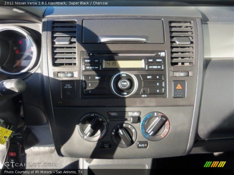 Super Black / Charcoal 2012 Nissan Versa 1.8 S Hatchback