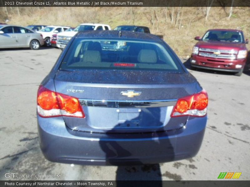 Atlantis Blue Metallic / Jet Black/Medium Titanium 2013 Chevrolet Cruze LS