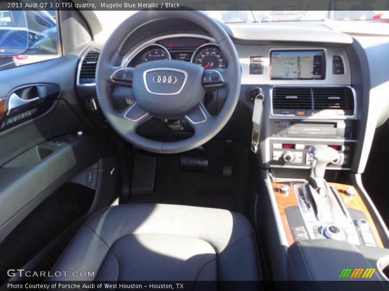 Dashboard of 2013 Q7 3.0 TFSI quattro