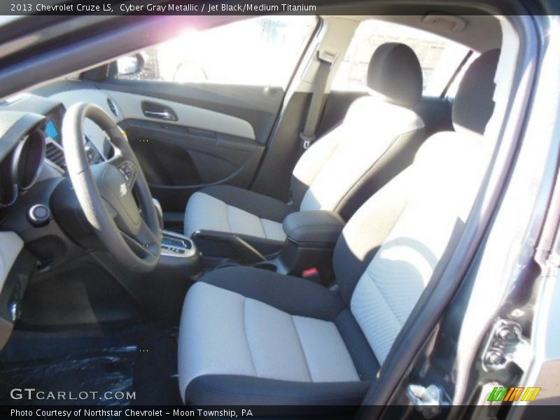 Cyber Gray Metallic / Jet Black/Medium Titanium 2013 Chevrolet Cruze LS