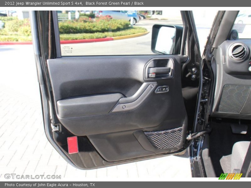 Black Forest Green Pearl / Black 2012 Jeep Wrangler Unlimited Sport S 4x4