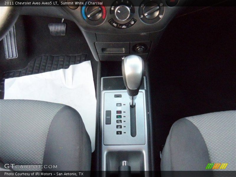 Summit White / Charcoal 2011 Chevrolet Aveo Aveo5 LT