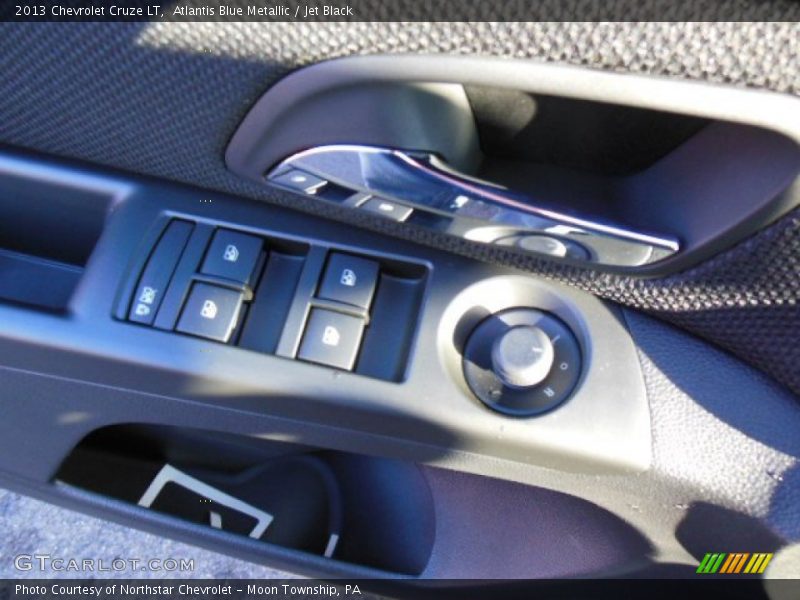 Atlantis Blue Metallic / Jet Black 2013 Chevrolet Cruze LT