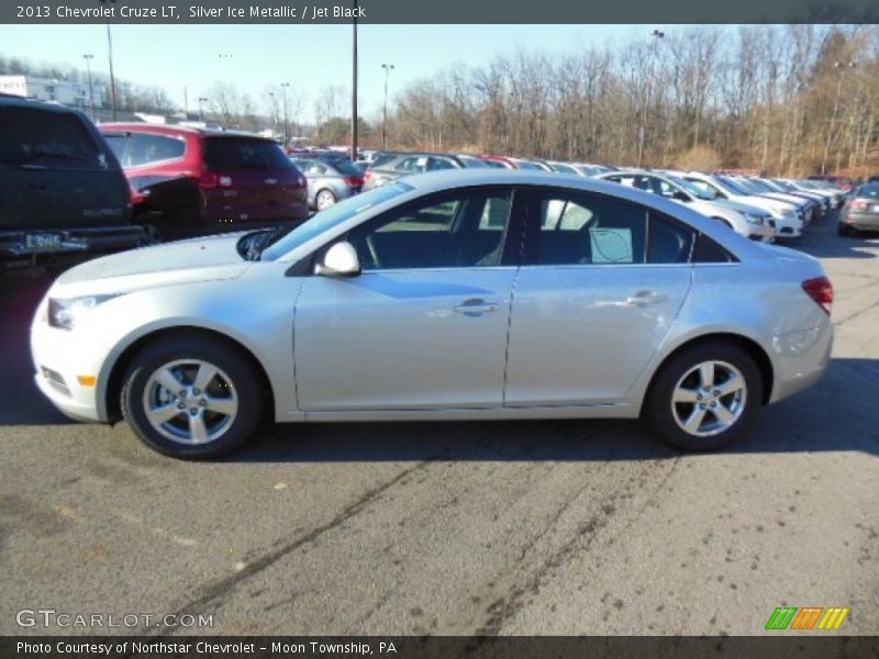 Silver Ice Metallic / Jet Black 2013 Chevrolet Cruze LT
