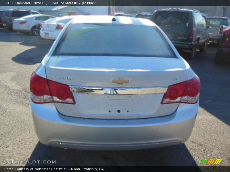 Silver Ice Metallic / Jet Black 2013 Chevrolet Cruze LT