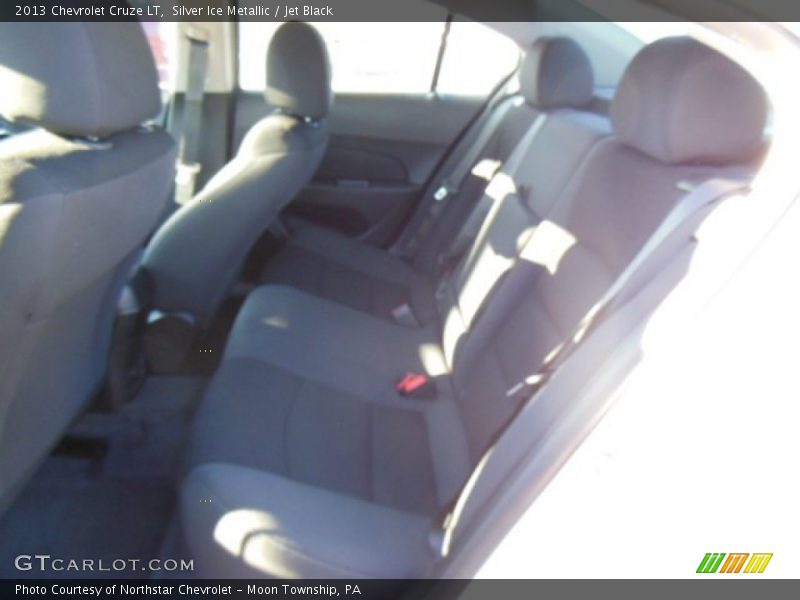 Silver Ice Metallic / Jet Black 2013 Chevrolet Cruze LT