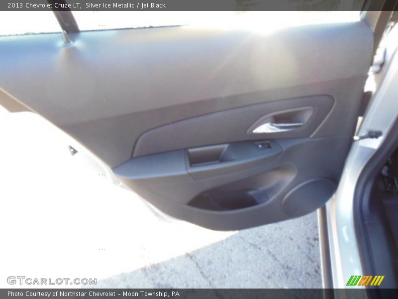 Silver Ice Metallic / Jet Black 2013 Chevrolet Cruze LT