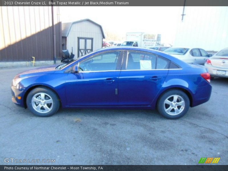 Blue Topaz Metallic / Jet Black/Medium Titanium 2013 Chevrolet Cruze LS