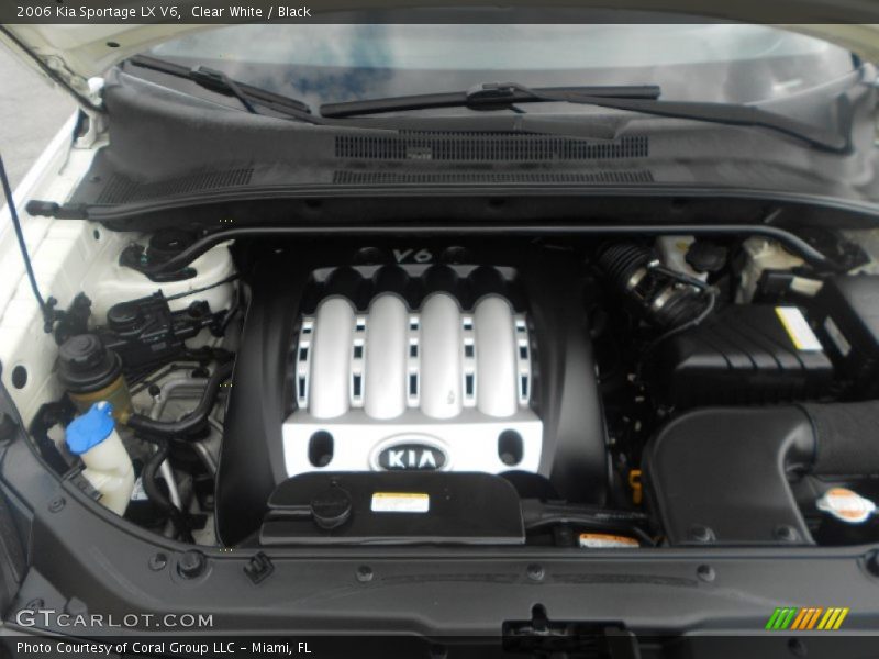 Clear White / Black 2006 Kia Sportage LX V6