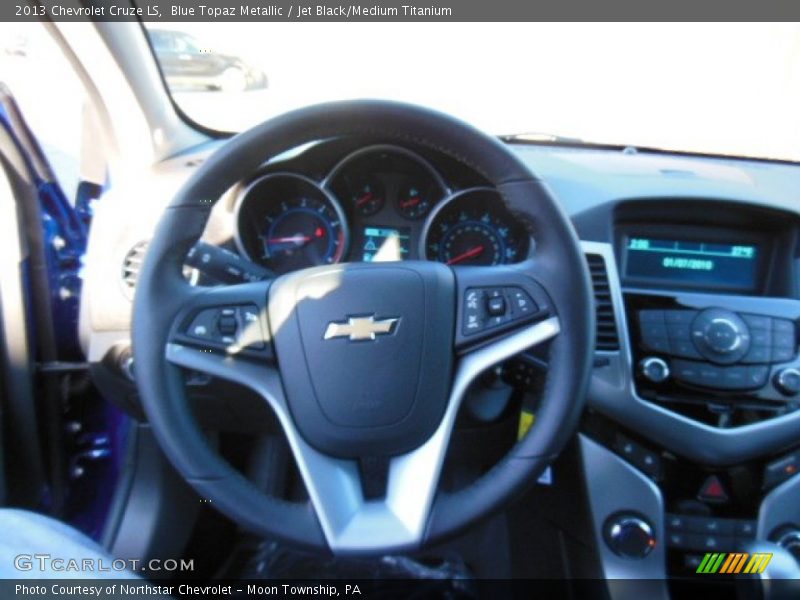 Blue Topaz Metallic / Jet Black/Medium Titanium 2013 Chevrolet Cruze LS