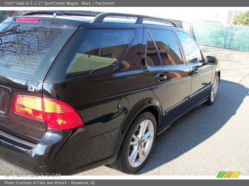 Black / Parchment 2007 Saab 9-5 2.3T SportCombi Wagon