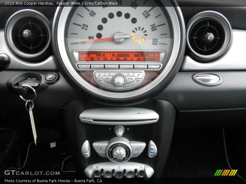 Pepper White / Grey/Carbon Black 2010 Mini Cooper Hardtop