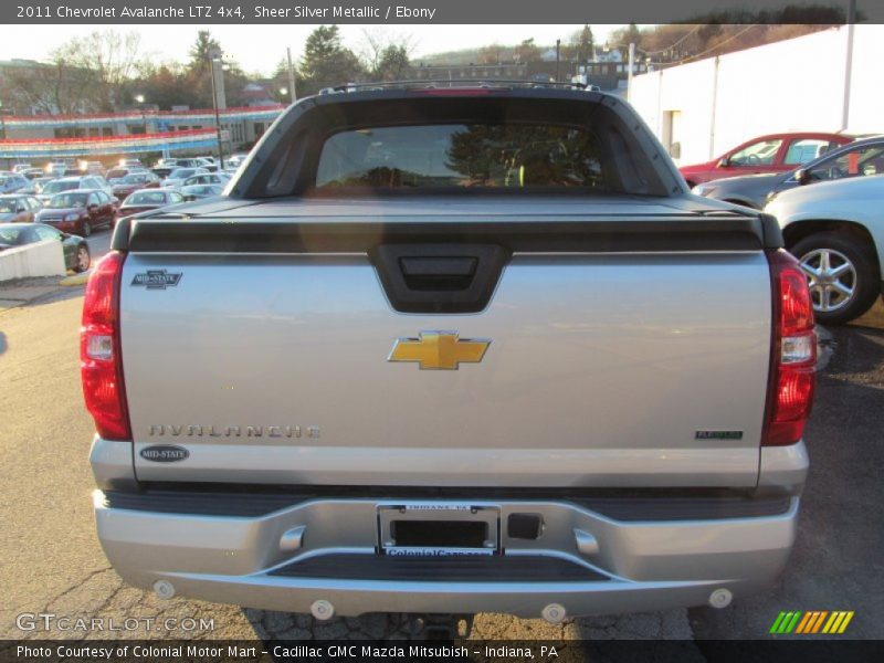 Sheer Silver Metallic / Ebony 2011 Chevrolet Avalanche LTZ 4x4